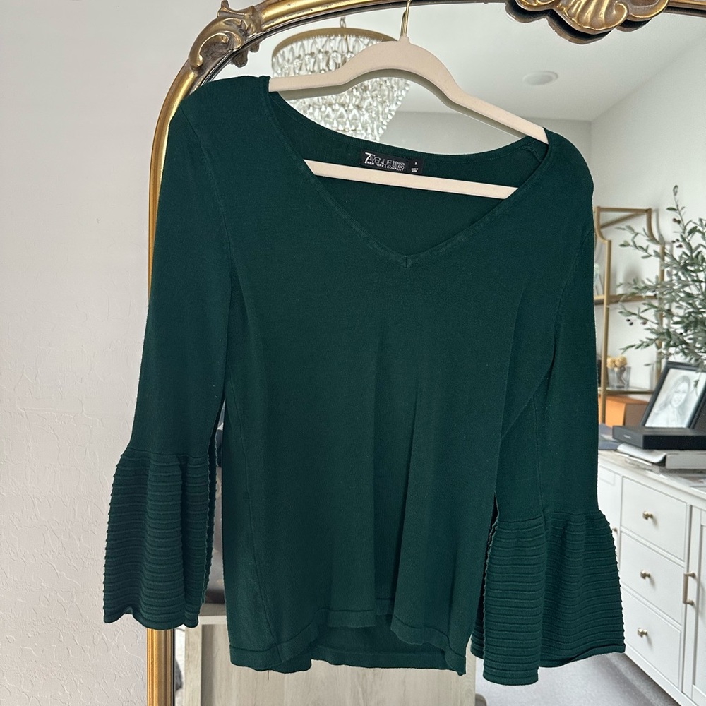 New York & Company Green Ruffled 3/4 Sleeve Blouse
